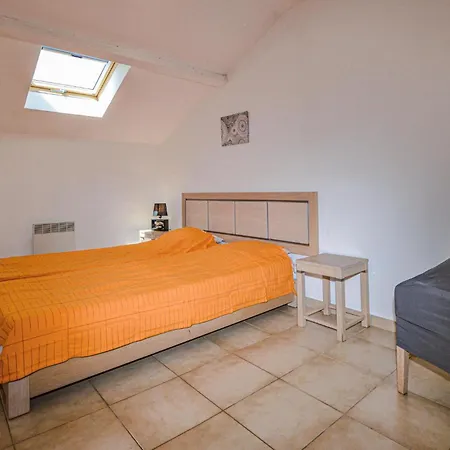 Awesome In Sta Maria Poggio With Wifi * Santa-Maria-Poggio (Corsica)