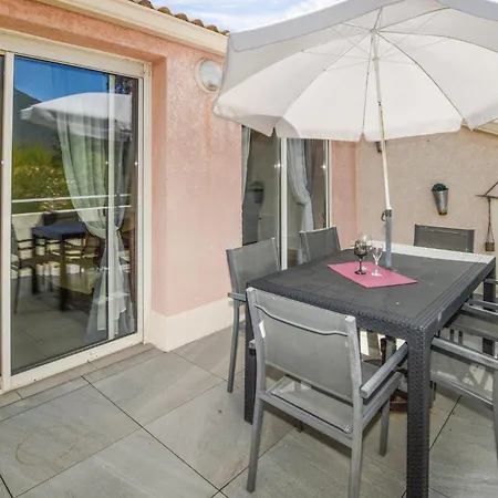 Apartment Awesome In Sta Maria Poggio With Wifi
