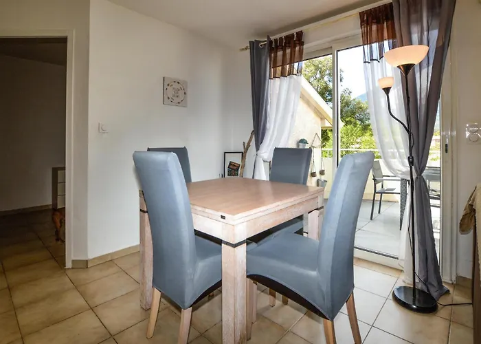 Lovely In Sta Maria Poggio Appartement Moriani-Plage